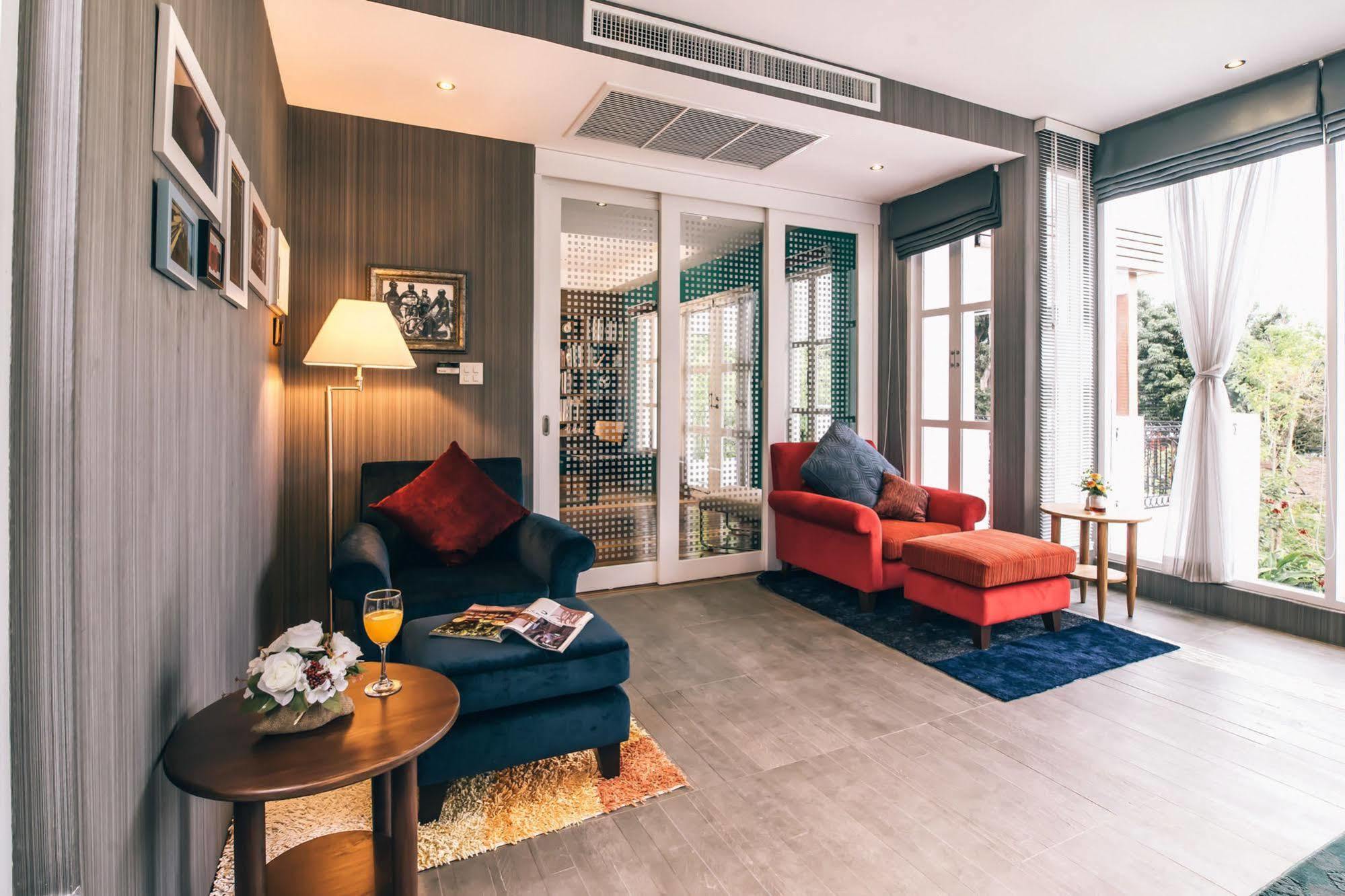 มังกี้เฮาส์ Hotel เชียงใหม่ ภายนอก รูปภาพ